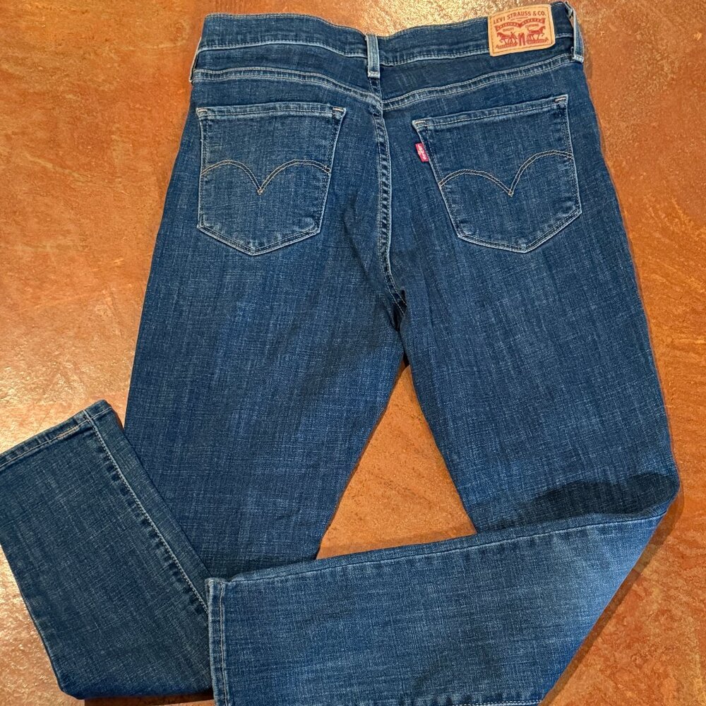 Levi's Women's Jeans 311 Shaping Skinny Size 30 Blue Stonewash